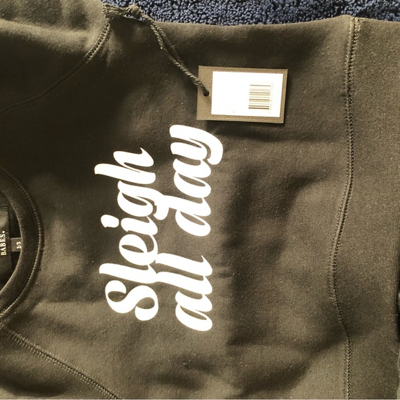 Toddler Christmas outfit! 2/3 - Picture 3 of 3